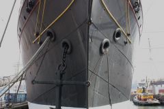 Bow