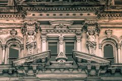 Milwaukee Edifice