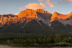 Sun Setting on the Mountain