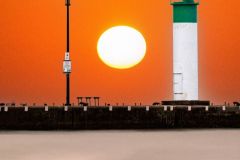 Oshawa Harbour Light