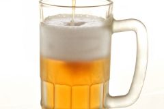 Cold Mug Beer Pour